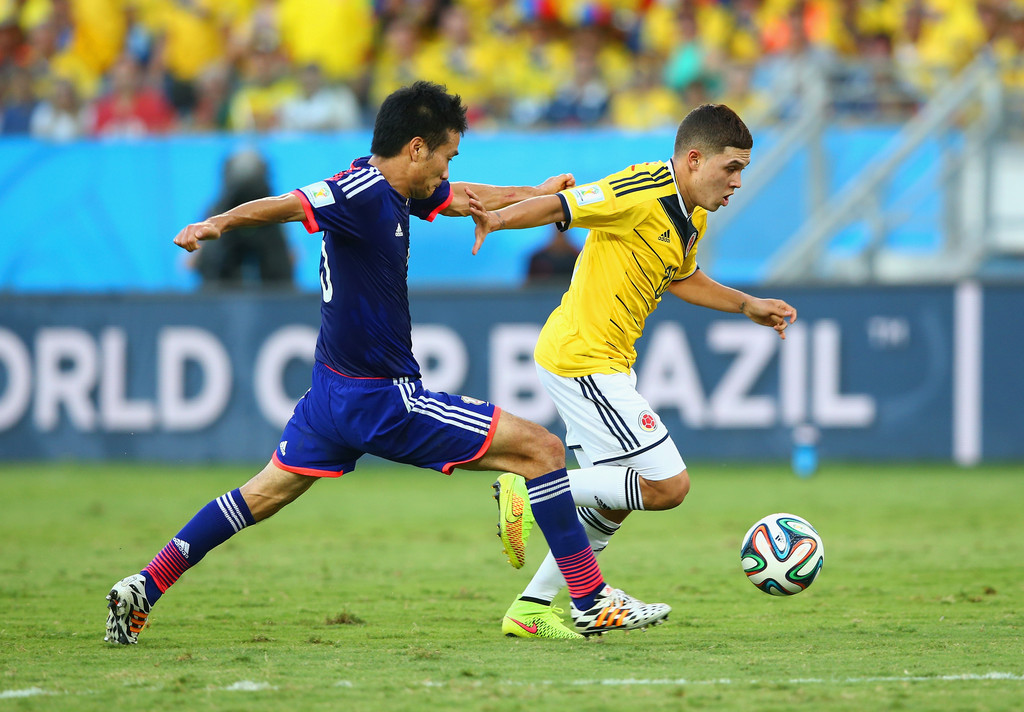 半岛晨报：中足联不作为，中超倒数第二轮不同时开球影响公平（半岛晨报：中足联失职，中超倒数第二轮未统一开球时间损害竞赛公平）