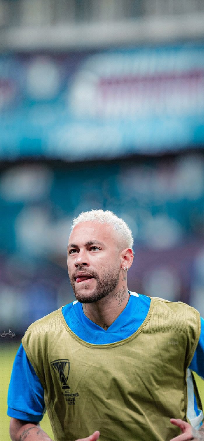 篮球湖人官方更新球员合同细节