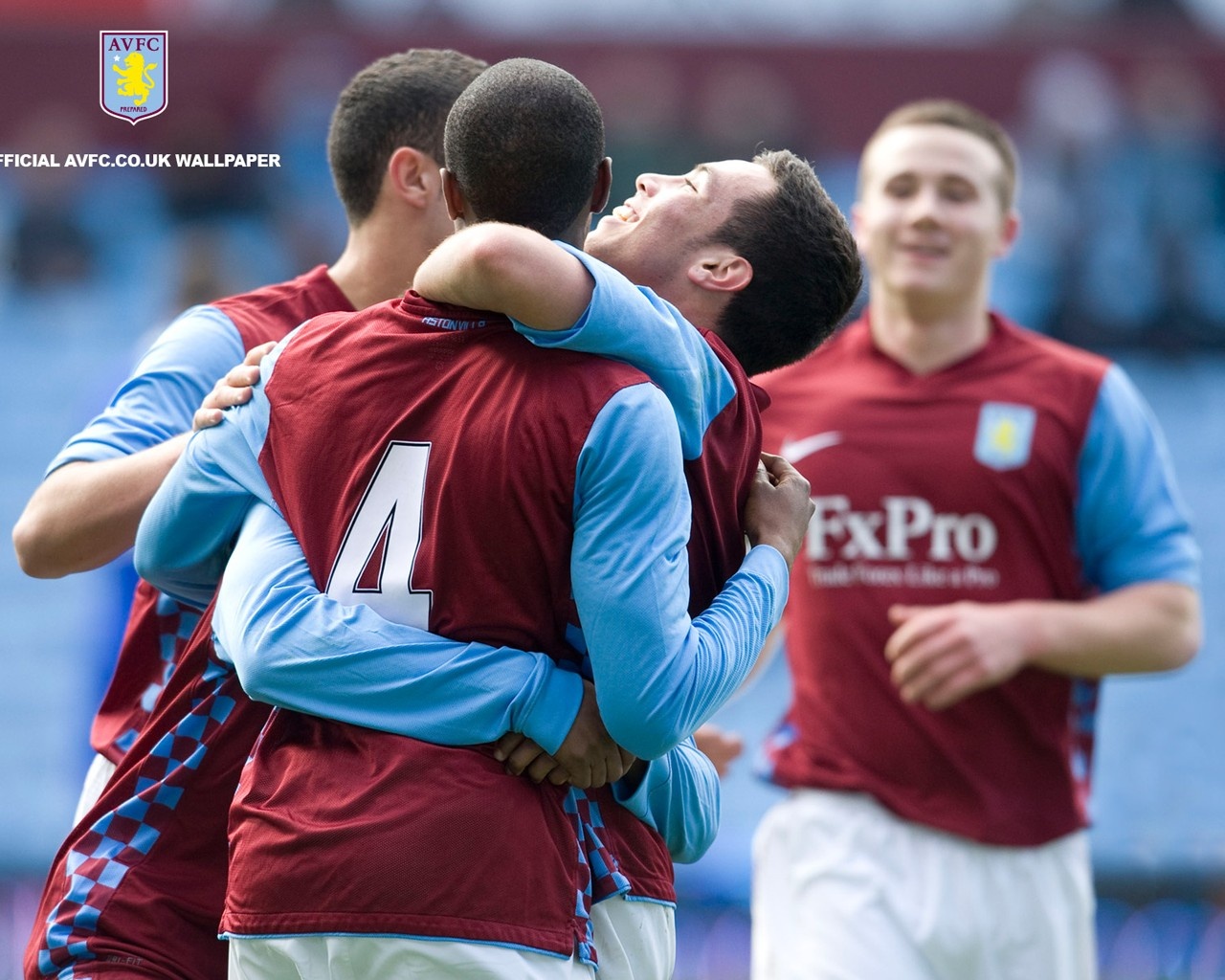 门将扑出点球，粉碎对手反扑希望