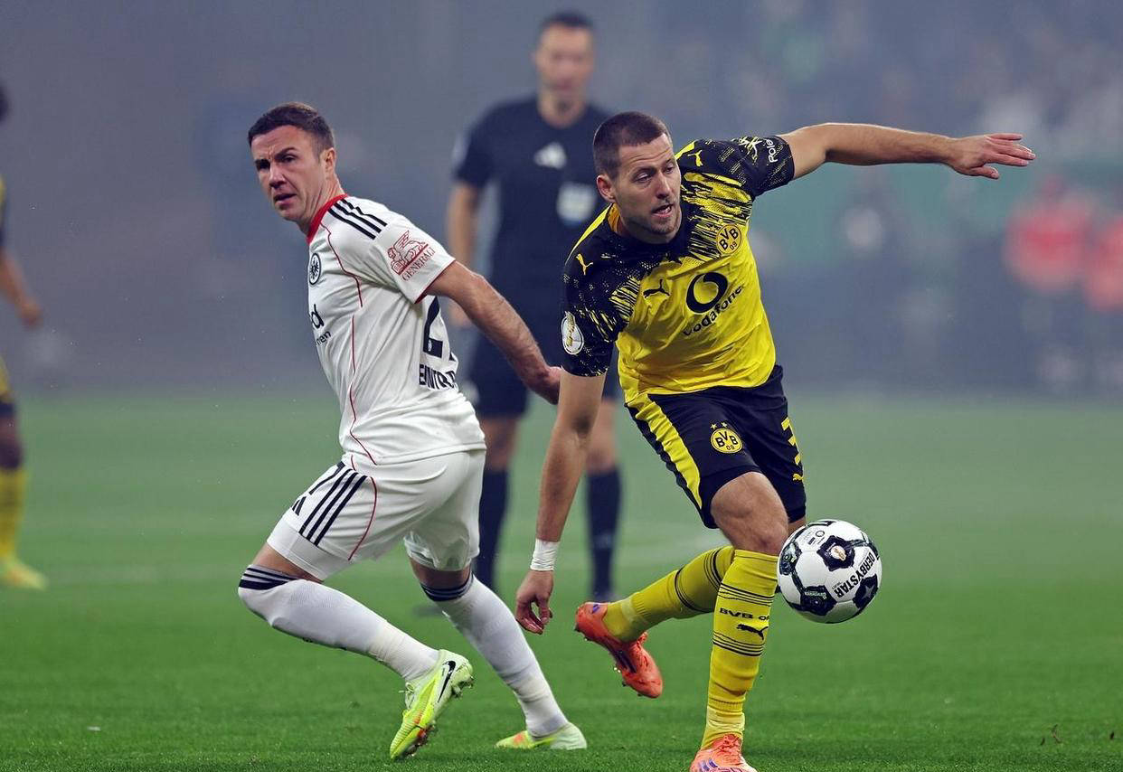 邮报：马奎尔被指控希腊袭击警察案将在今年10月8日重新开庭