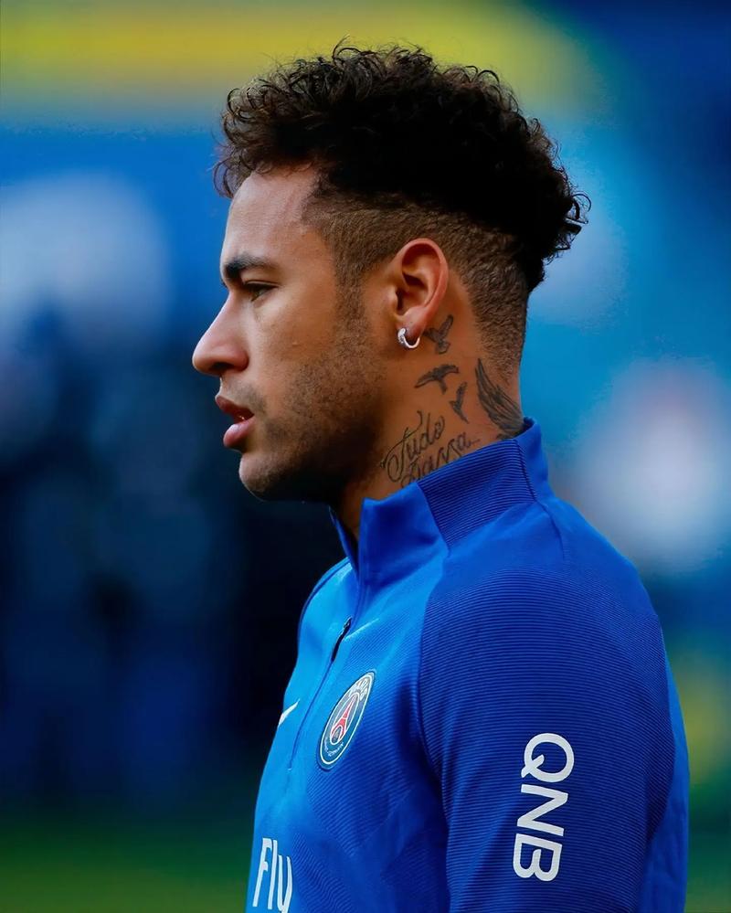 德转意甲本赛季身价涨幅最高11人阵容：帕斯暴涨3000万欧领衔（德转评意甲本季身价涨幅最大11人阵：帕斯领跑，身价飙升3000万欧）