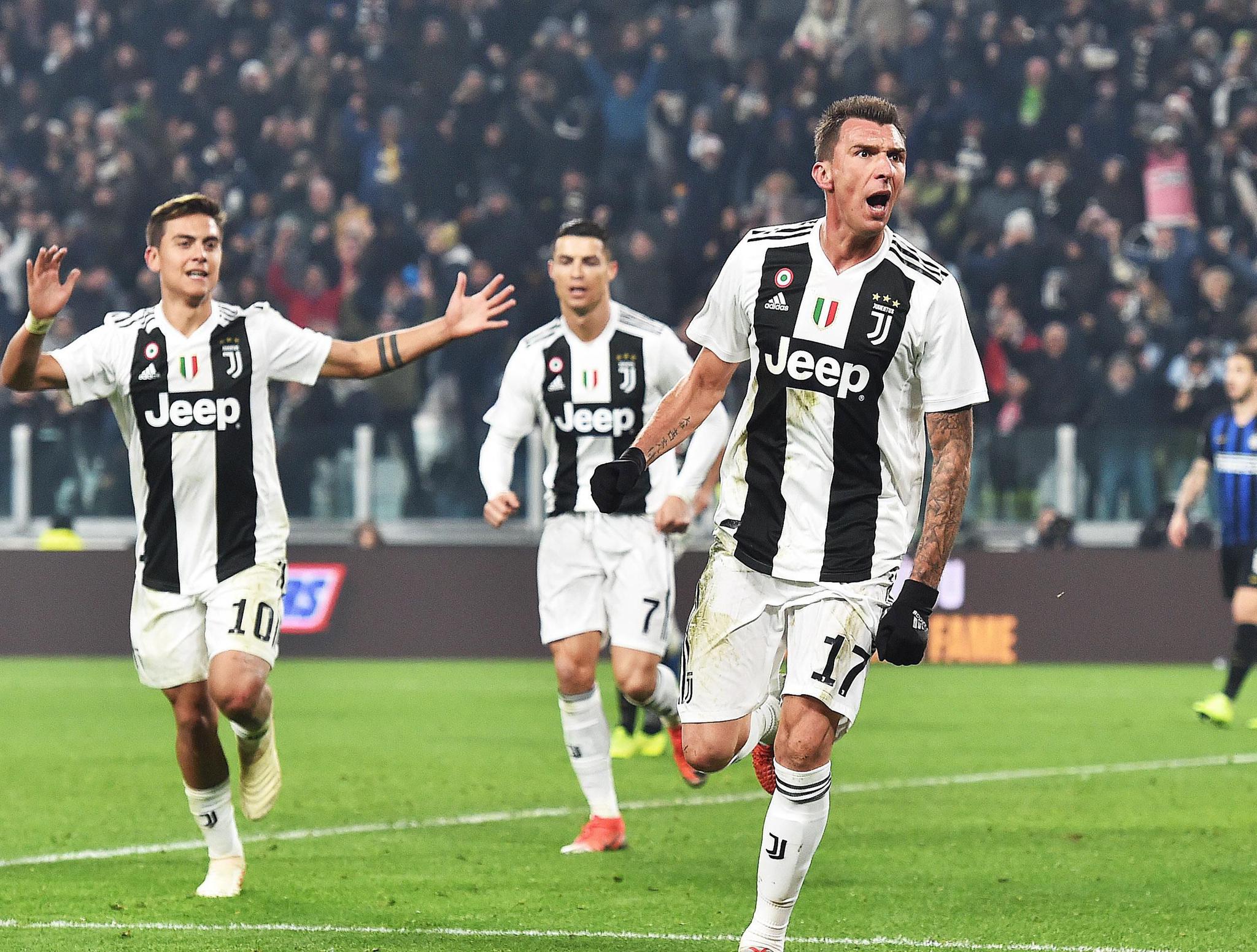 40岁魔笛仍不老！助米兰领跑意甲+连续10轮踢满全场