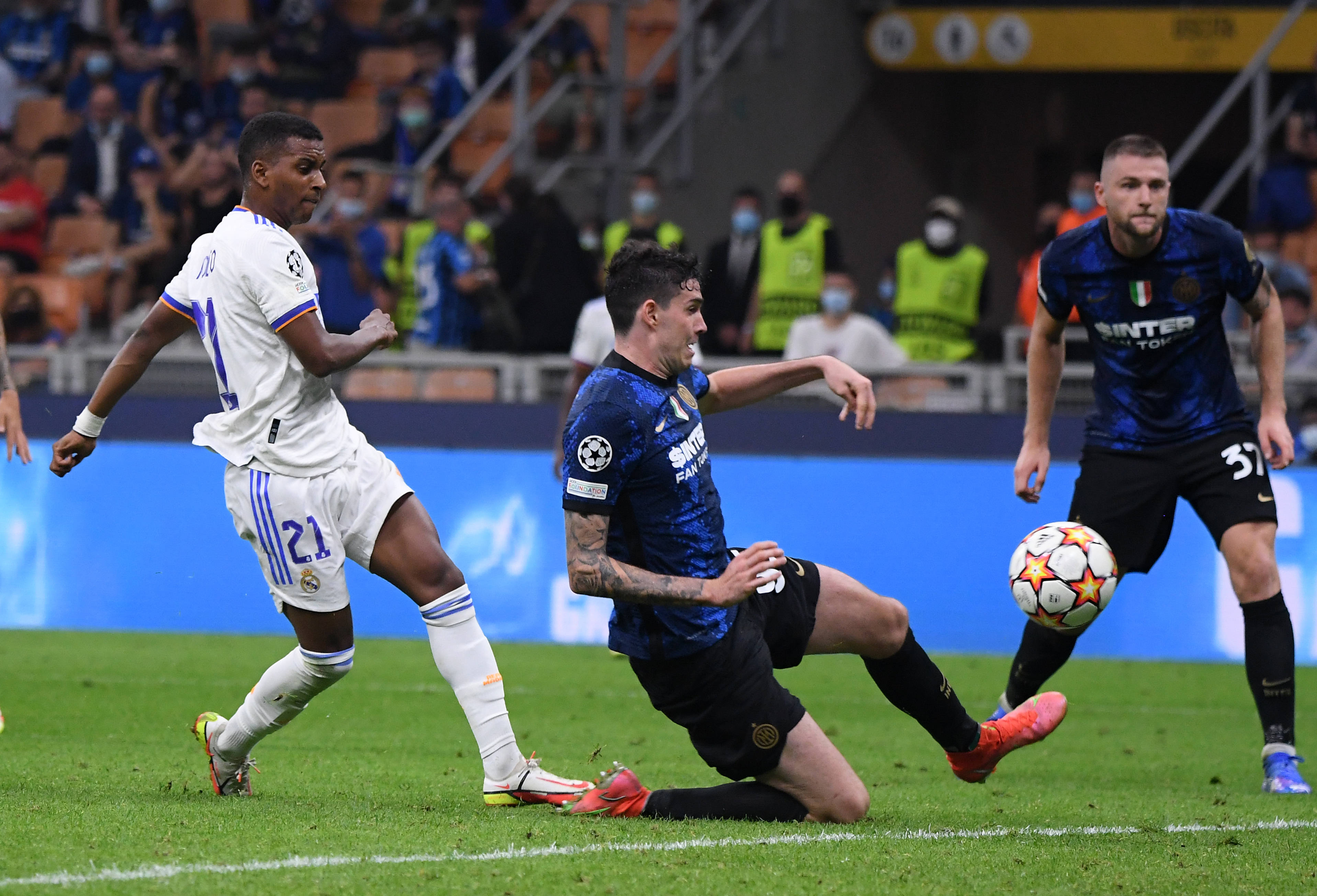 超级铁人！B费休战1个月已是他生涯最长伤病，在曼联5年仅伤缺两场（铁人本色！B费因伤缺阵1个月创生涯最长伤停，曼联五年仅因伤缺席2场）