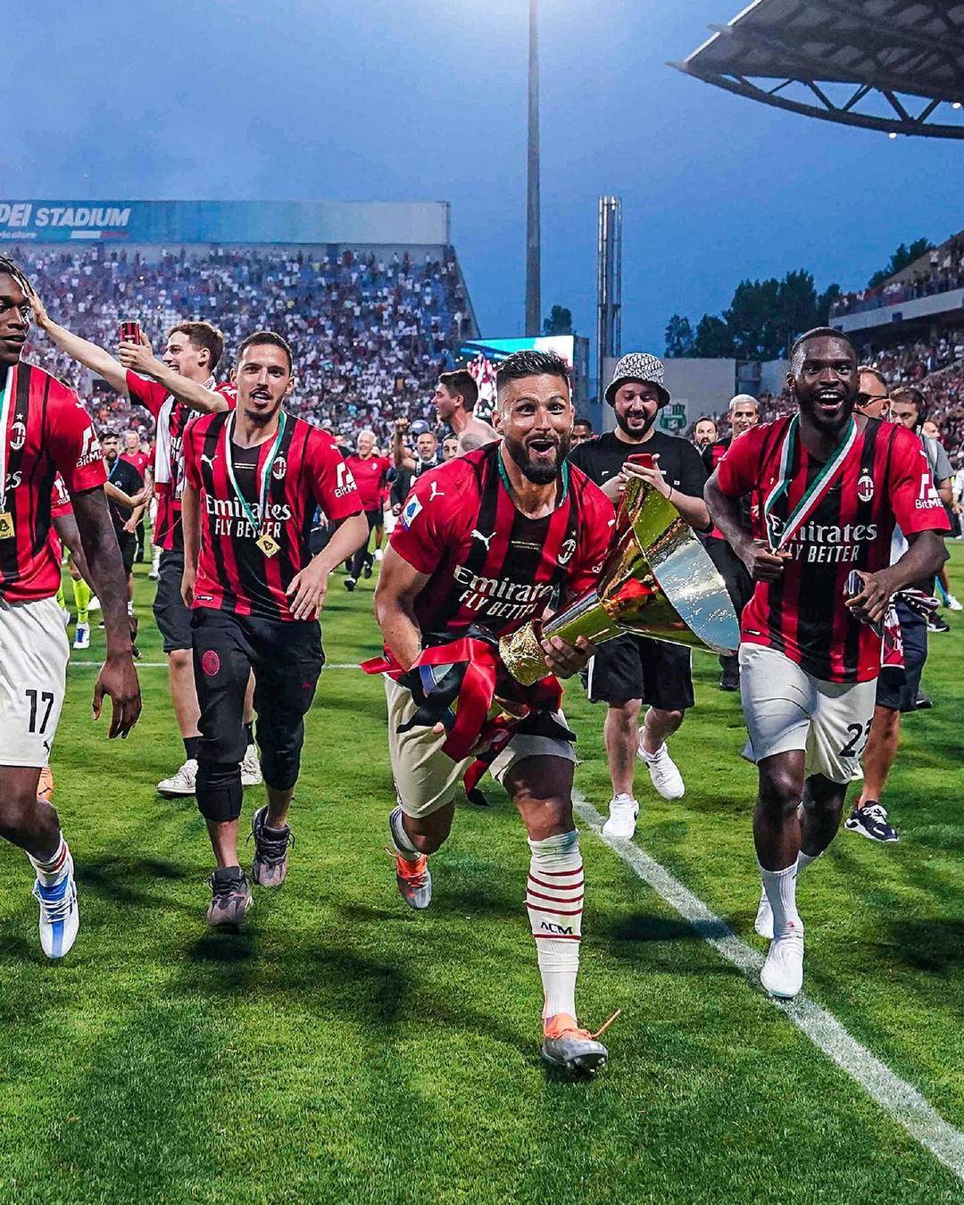 记者：孙兴慜同意加盟洛杉矶，后者已派谈判代表抵达韩国