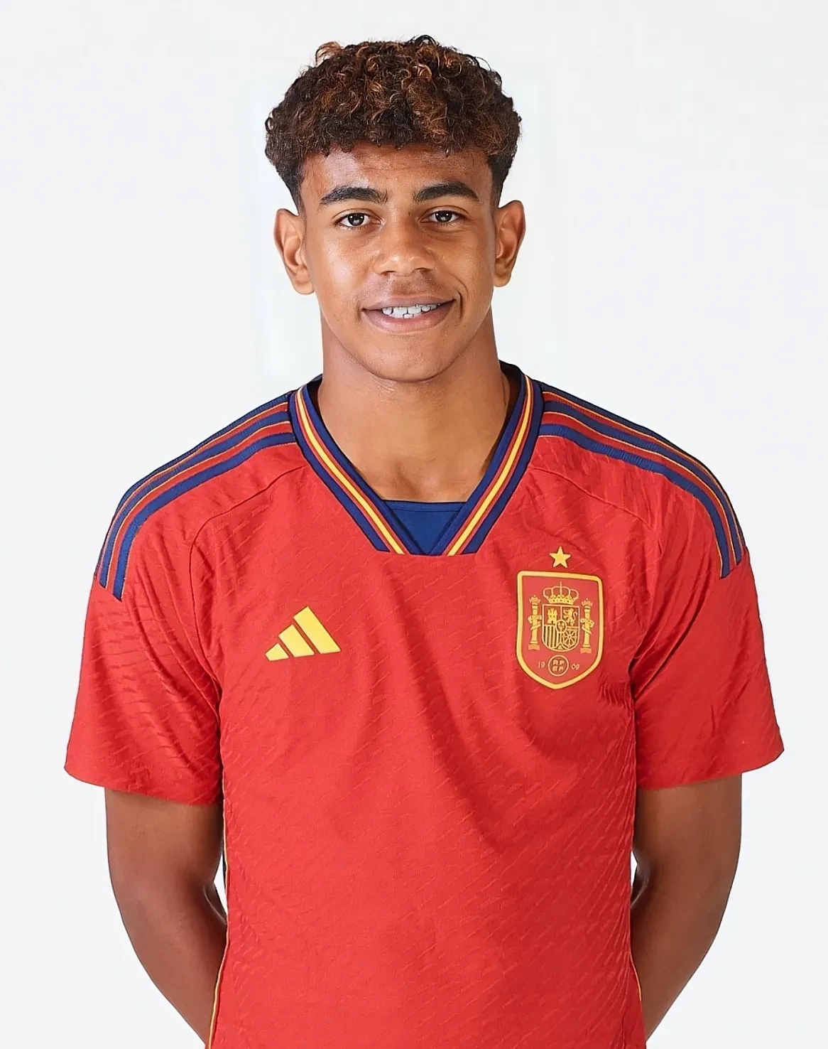 杜伦再次收获大号两双，本赛季已经5次贡献15+15