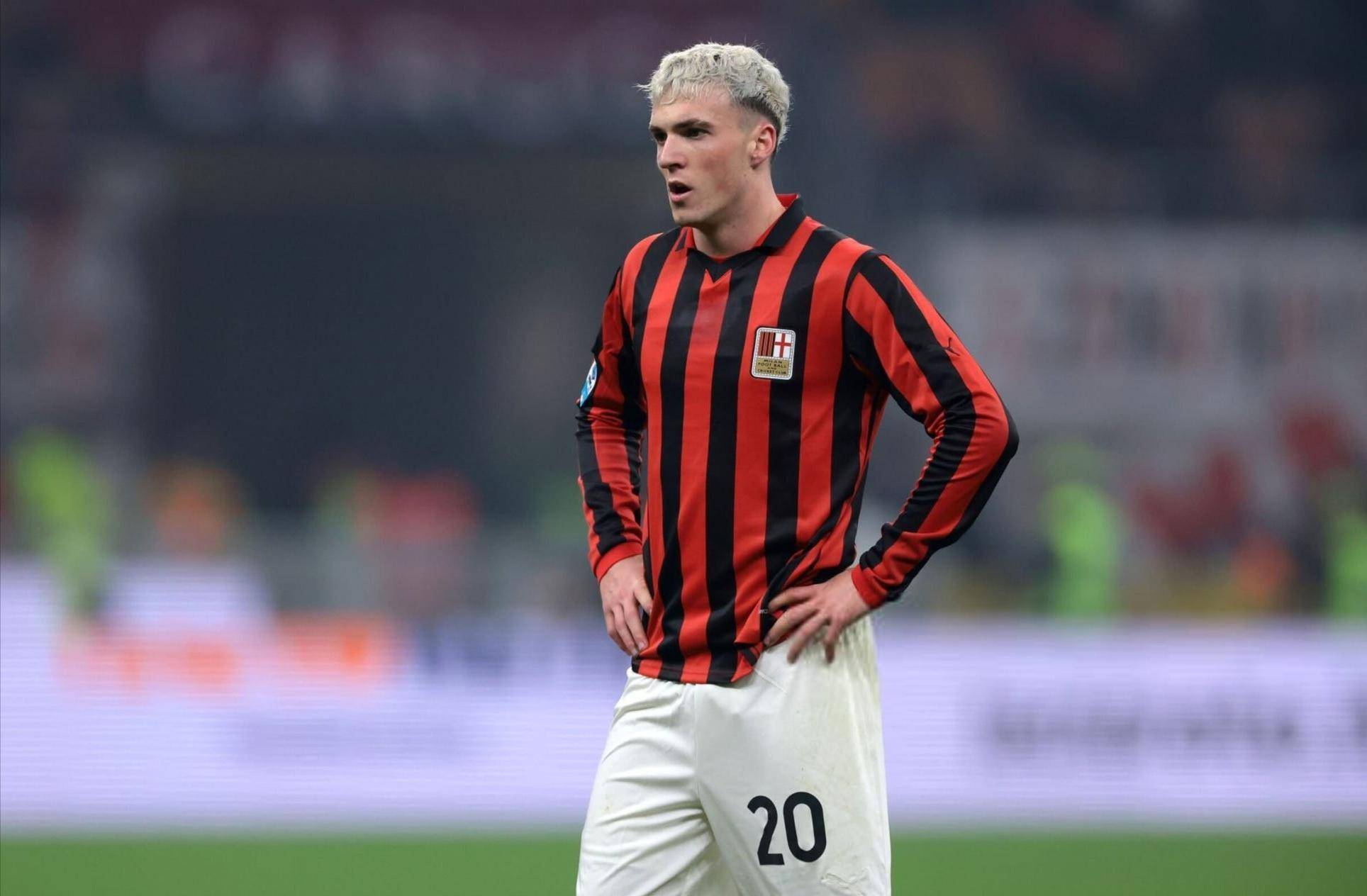 西甲战报：塔雷加乌龙，杜罗绝平，瓦伦西亚1-1平塞维利亚（西甲：瓦伦西亚1-1塞维利亚，塔雷加乌龙杜罗补时扳平）