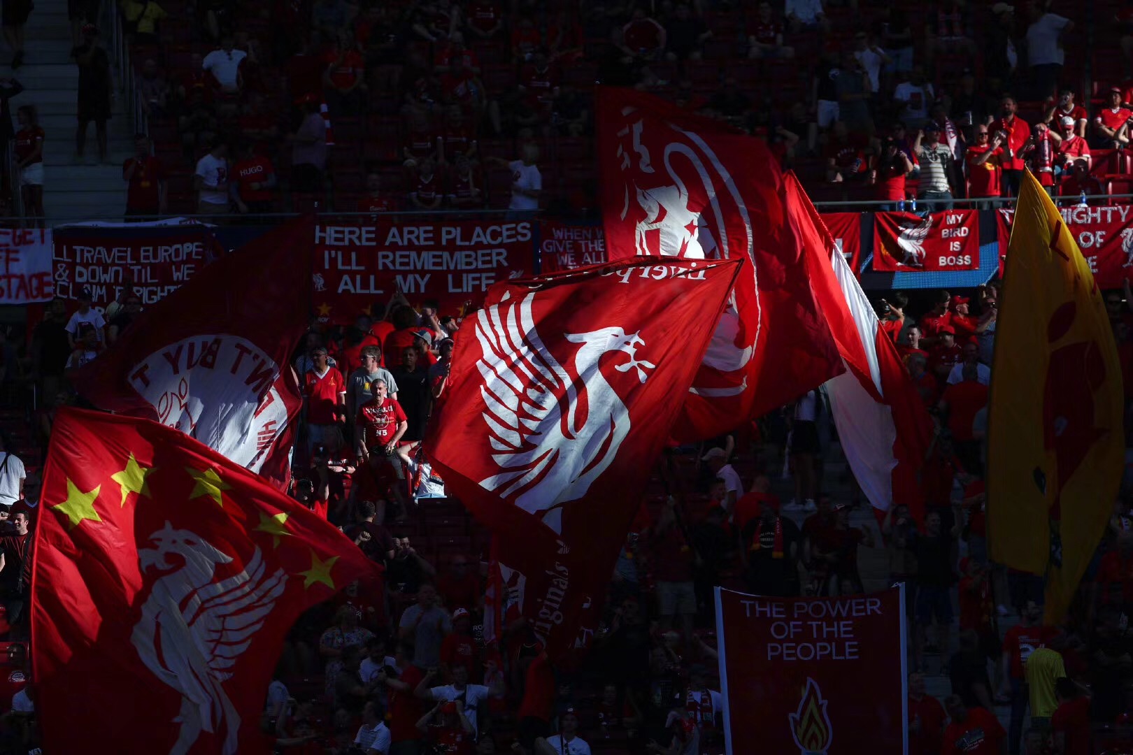 苏亚雷斯训练前讲话：降级责任在我，顺境和逆境我们都要接受