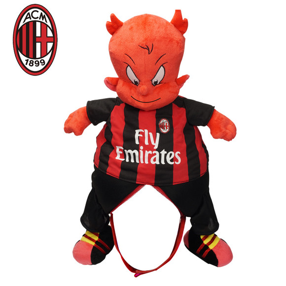 一场5-3逆转，让巴萨甩开2大争冠对手！创造历史：加冕西甲第3队