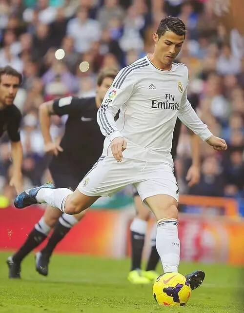 其他大洲足球中北美：哥斯达黎加出师不利，库拉索或成新军（中北美足坛：哥斯达黎加开局不利，库拉索有望成为新势力）