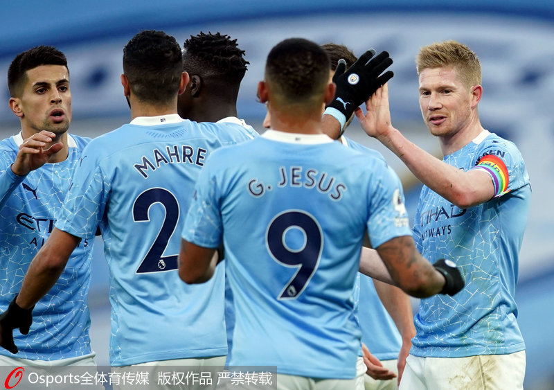 太猛了！随着曼城3-0横扫，英超积分榜如下：枪手仅剩两分优势！